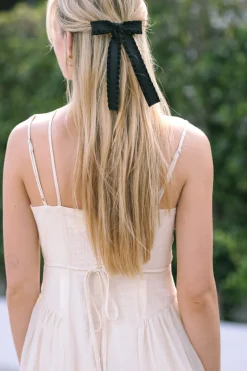 Cami Bow Clip