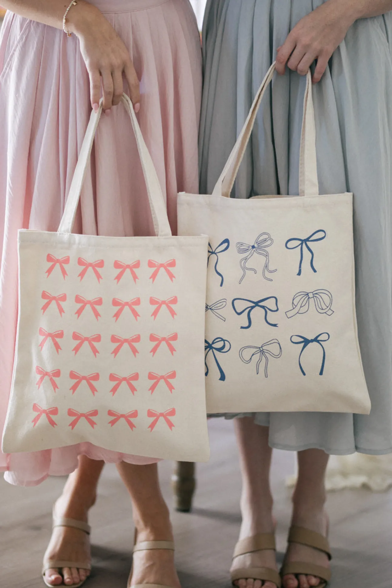 Jamie Bow Canvas Tote