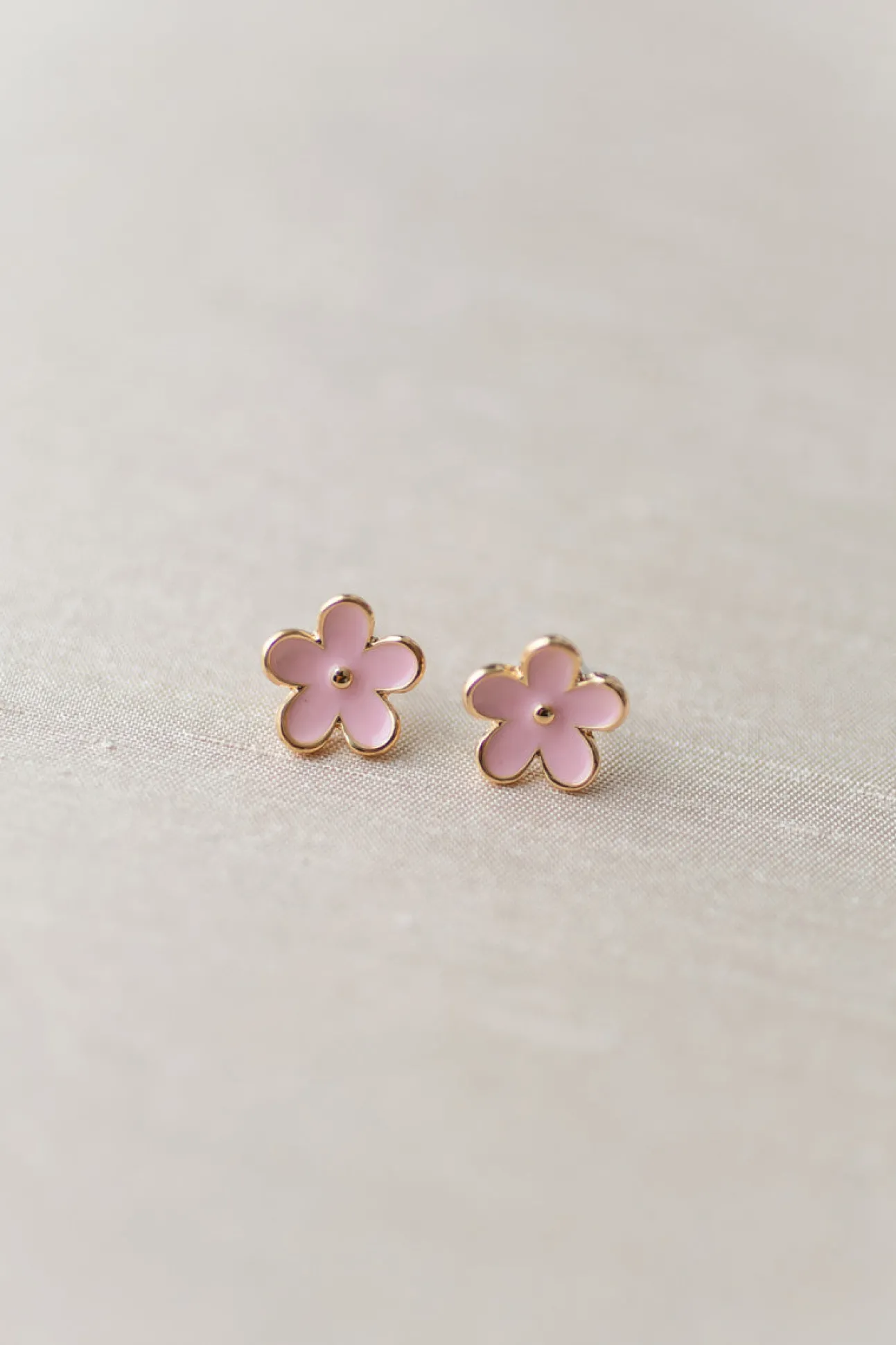 Jill Flower Stud Earrings