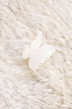 Lyla Butterfly Claw Clip