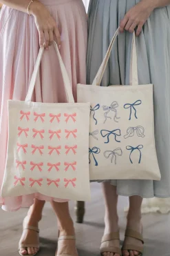 Norah Bow Canvas Tote