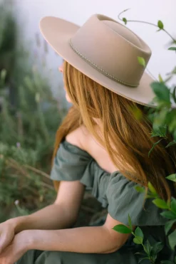 Sarah Wide Brim Hat with Twisted Chain