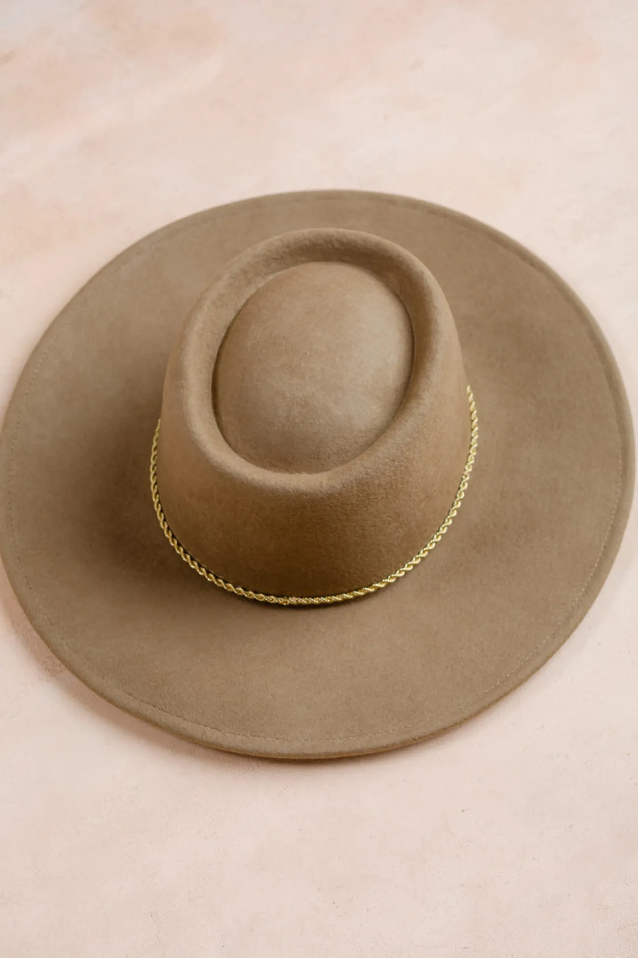 Sarah Wide Brim Hat with Twisted Chain